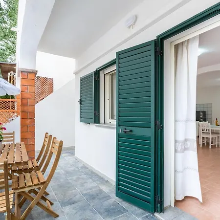 Ampia Casa Su Due Piani Con Doppi Servizi Apartamento *