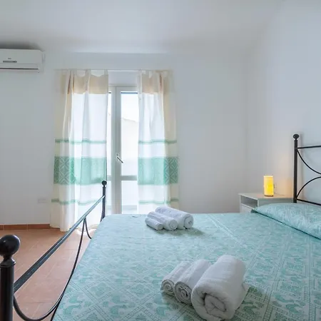 Ampia Casa Su Due Piani Con Doppi Servizi Apartamento *